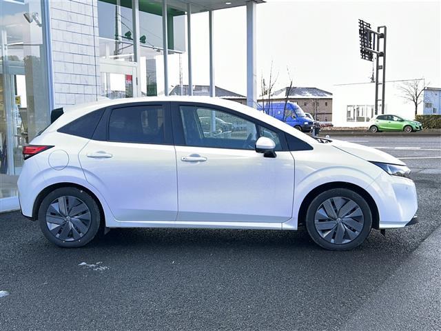 ノート X FOUR 360°セーフティアシスト 純正ナビ フルセグTV ビルトインETC バックカメラ アラウンドビューモニター レーダークルーズコントロール ステアリングヒーター デジタルインナーミラー ワイヤレス充電(35枚目)