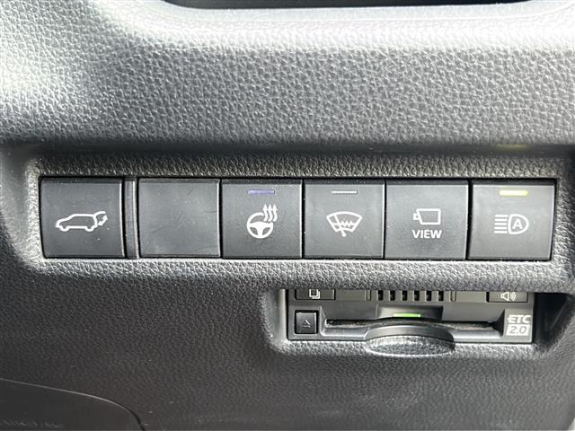 ＲＡＶ４ アドベンチャー　オフロードパッケージ　トヨタセーフティセンス　純正ナビ　ビルトインＥＴＣ　前後ドラレコ　バックカメラ　寒冷地仕様　ステアリングヒーター　デジタルインナーミラー　電子パーキング　オートブレーキホールド　ＢＳＭ　オートライト（7枚目）