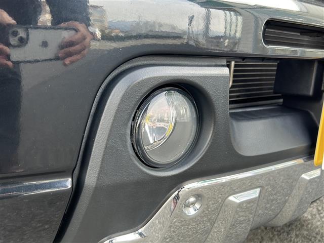 ジムニー ランドベンチャー　社外ナビ　ＢＴ／ＳＤ／ＵＳＢ／ＡＵＸ／ＣａｒＰｌａｙ／ＡｎｄｒｏｉｄＡｕｔｏ／ＦＭ／ＡＭ　ＥＴＣ　Ｄ席シートヒーター　シガーライター　革ハンドル　スペアキー　フォグランプ　純正フロアマット（38枚目）