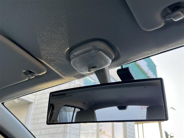 ������тm���C�P���̃K���o�[�����炱���ł��鍂������I���Q�O�Q�O�N�P���@�i���j���{�\����������������ׁi�������ÎԔ���s��̑�蔃����Ǝ҂�ΏۂƂ����u���Î����Ԕ���䐔�m���D�P�����v���j