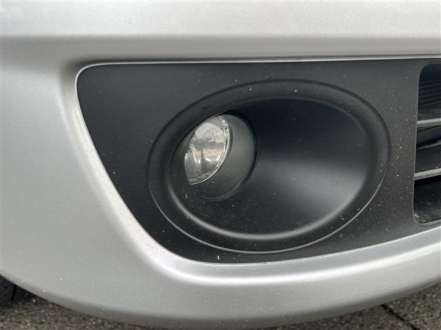 ＮＶ２００バネットワゴン １６Ｘ－２Ｒ　純正ナビ　フルセグＴＶ／ＢＴ／ＤＶＤ／ＳＤ／ＦＭ／ＡＭ　バックカメラ　ＥＴＣ　両側スライドドア　ミラー調整スイッチ　目隠しシート付　積込みサマータイヤ　純正ドアバイザー　フォグランプ　純正フロアマット（36枚目）