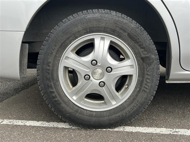 ＮＶ２００バネットワゴン １６Ｘ－２Ｒ　純正ナビ　フルセグＴＶ／ＢＴ／ＤＶＤ／ＳＤ／ＦＭ／ＡＭ　バックカメラ　ＥＴＣ　両側スライドドア　ミラー調整スイッチ　目隠しシート付　積込みサマータイヤ　純正ドアバイザー　フォグランプ　純正フロアマット（39枚目）