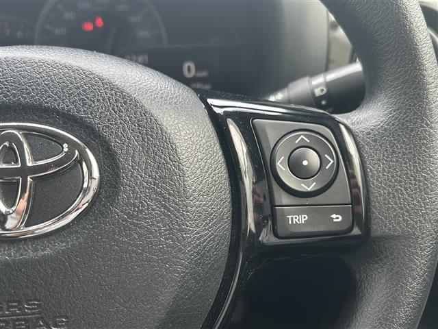 ヴィッツ F セーフティーエディションIII 衝突被害軽減ブレーキ Toyota Safety Sense CLEDヘッドライトバックカメライモビライザーエアバッグABSBluetooth対応メモリナビドライブレコーダーDVD再生機能ETC(8枚目)