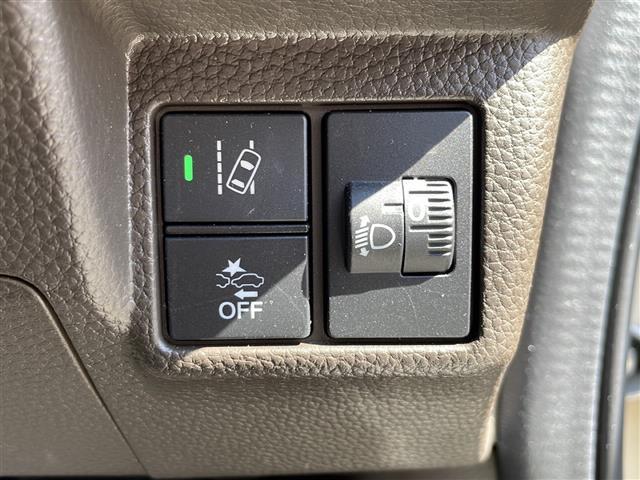 Ｎ－ＢＯＸ Ｌ　コーディネートスタイル　ナビ　Ｂカメラ　ＤＴＶ　ＤＶＤ　ＣＤ　Ｂｌｕｅｔｏｏｔｈ　ＵＳＢ　ＳＤ　ＥＴＣ　ＡＣＣ　両側パワースライド　オートホールド　シートヒーター　リヤソナー　オートライト　シートバックテーブル　サンシェード（11枚目）