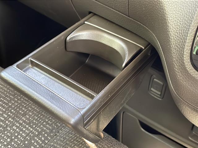 Ｎ－ＢＯＸ Ｌ　コーディネートスタイル　ナビ　Ｂカメラ　ＤＴＶ　ＤＶＤ　ＣＤ　Ｂｌｕｅｔｏｏｔｈ　ＵＳＢ　ＳＤ　ＥＴＣ　ＡＣＣ　両側パワースライド　オートホールド　シートヒーター　リヤソナー　オートライト　シートバックテーブル　サンシェード（26枚目）
