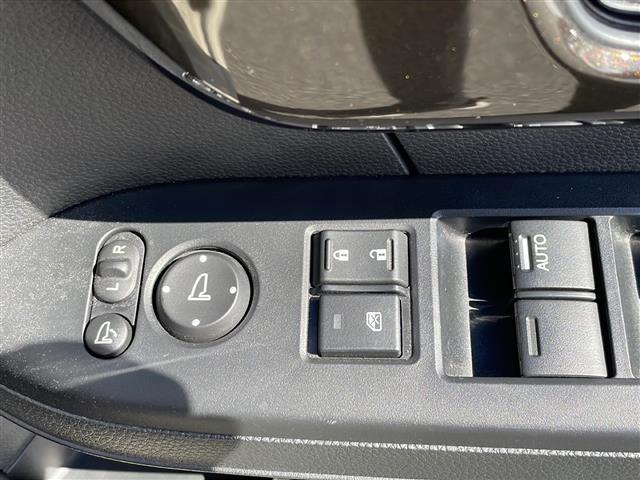 Ｎ－ＢＯＸ Ｌ　コーディネートスタイル　ナビ　Ｂカメラ　ＤＴＶ　ＤＶＤ　ＣＤ　Ｂｌｕｅｔｏｏｔｈ　ＵＳＢ　ＳＤ　ＥＴＣ　ＡＣＣ　両側パワースライド　オートホールド　シートヒーター　リヤソナー　オートライト　シートバックテーブル　サンシェード（31枚目）