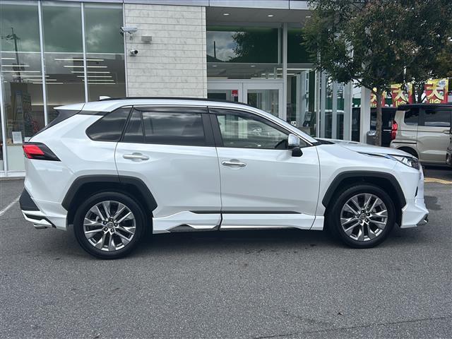 ＲＡＶ４ Ｇ　Ｚパッケージ　スマートエントリー＆プッシュスタートシステム本革巻きステアリング＆シフトノブ前席シートヒーター／ベンチレーション機能ステアリングヒーターＵＳＢ　Ｔｙｐｅ－Ｃ端子ハンズフリーパワーバックドア（35枚目）
