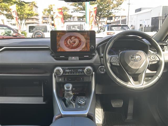ＲＡＶ４ Ｇ　Ｚパッケージ　スマートエントリー＆プッシュスタートシステム本革巻きステアリング＆シフトノブ前席シートヒーター／ベンチレーション機能ステアリングヒーターＵＳＢ　Ｔｙｐｅ－Ｃ端子ハンズフリーパワーバックドア（42枚目）