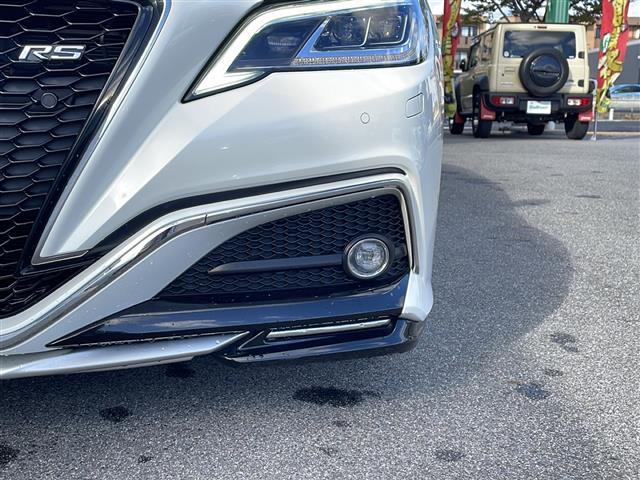 クラウンハイブリッド RSアドバンス マイコン制御チルト&スライド電動ムーンルーフ ブランノーブシート ブレーキホールド ドライブモードセレクト Toyota Safety Sense 先行車告知 ブラインドスポッ RS仕様18インチAW(41枚目)