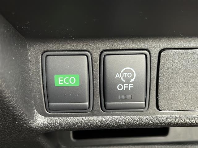 エクストレイル ２０Ｘ　４ＷＤ／ＥＴＣ／１８インチＡＷ／電動リアゲート／ドラレコ／ダウンヒルアシスト／シートヒーター／純正ナビ／バックカメラ／アイドリングストップ／スマートキー／ＬＥＤヘッドライト（8枚目）