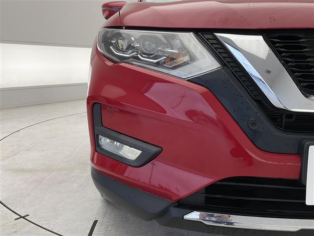 エクストレイル ２０Ｘ　４ＷＤ／ＥＴＣ／１８インチＡＷ／電動リアゲート／ドラレコ／ダウンヒルアシスト／シートヒーター／純正ナビ／バックカメラ／アイドリングストップ／スマートキー／ＬＥＤヘッドライト（38枚目）