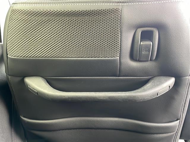 Ｎ－ＢＯＸカスタム Ｇ・Ｌターボホンダセンシング　ホンダセンシング　Ｇａｔｈｅｒｓナビ　フルセグ　Ｂｌｕｅｔｏｏｔｈ　ＣＤ　ＤＶＤ　両側電動スライドドア　スマートキー　プッシュスタート　ビルトインＥＴＣ　前後ドライブレコーダー　ＬＥＤライト（18枚目）