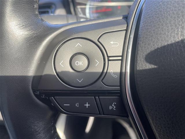 クラウンハイブリッド ＲＳ　モデリスタエアロ　モデリスタＡＷ　サンルーフ　白本革シート　メーカーナビ　フルセグ　Ｂｌｕｅｔｏｏｔｈ　全方位モニター　ＥＴＣ２．０　シートヒーター　ベンチレーション　セーフティセンス（9枚目）