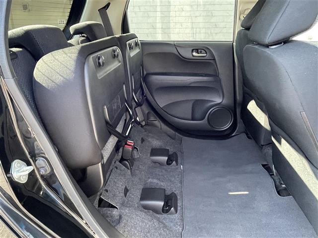 Ｎ－ＯＮＥ Ｇ・Ｌパッケージ　１４インチ社外アルミ　スタッドレスタイヤ付ノーマルホイール４本有り　フロアマット　ドアバイザー　横滑り防止装置　スマートキー　新車保証書　取扱説明書（17枚目）