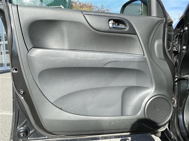 Ｎ－ＯＮＥ Ｇ・Ｌパッケージ　１４インチ社外アルミ　スタッドレスタイヤ付ノーマルホイール４本有り　フロアマット　ドアバイザー　横滑り防止装置　スマートキー　新車保証書　取扱説明書（22枚目）