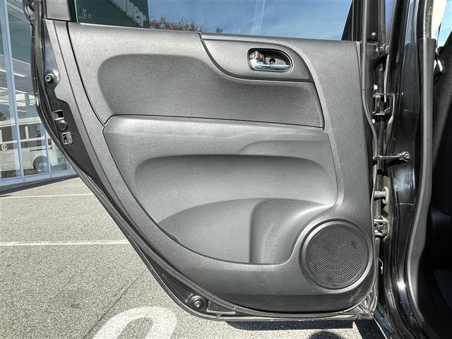 Ｎ－ＯＮＥ Ｇ・Ｌパッケージ　１４インチ社外アルミ　スタッドレスタイヤ付ノーマルホイール４本有り　フロアマット　ドアバイザー　横滑り防止装置　スマートキー　新車保証書　取扱説明書（25枚目）