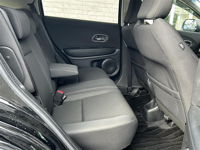ヴェゼル ハイブリッドＸ・ホンダセンシング　ワンオーナーナビ装着用スペシャルパッケージ＋ＥＴＣ車載器Ｈｏｎｄａ　ＳＥＮＳＩＮＧ前席用　ｉ－サイドエアバッグシステム＋サイドカーテンエアバッグシステム（前席／後席対応）ＬＥＤヘッドライトハ（26枚目）