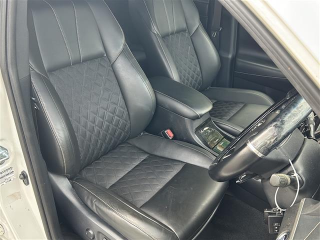 ハリアー プレミアム　ＨＤＤ社外ナビ（ＣＮ－５１０Ｄ）フルセグテレビＡＭ／ＦＭ、ＣＤ／ＤＶＤＢｌｕｅｔｏｏｔｈ盗難防止システムＡＢＳバックカメラアイドリングストップクルーズコントロールドアバイザープッシ（19枚目）