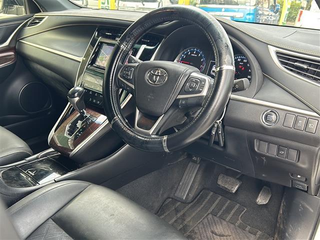 ハリアー プレミアム　ＨＤＤ社外ナビ（ＣＮ－５１０Ｄ）フルセグテレビＡＭ／ＦＭ、ＣＤ／ＤＶＤＢｌｕｅｔｏｏｔｈ盗難防止システムＡＢＳバックカメラアイドリングストップクルーズコントロールドアバイザープッシ（21枚目）