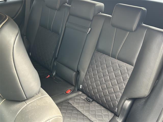 ハリアー プレミアム　ＨＤＤ社外ナビ（ＣＮ－５１０Ｄ）フルセグテレビＡＭ／ＦＭ、ＣＤ／ＤＶＤＢｌｕｅｔｏｏｔｈ盗難防止システムＡＢＳバックカメラアイドリングストップクルーズコントロールドアバイザープッシ（28枚目）