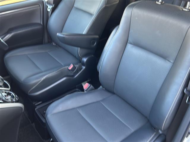 エスクァイア ハイブリッドＧｉ　ワンオーナー純正ＳＤナビ（ＮＳＺＴ－Ｙ６６Ｔ）フルセグＴＶＡＭ／ＦＭ、ＣＤ／ＤＶＤＢｌｕｅｔｏｏｔｈＥＴＣドライブレコーダーＬＥＤヘッドランプ（ハイ・ロービーム、オートレベリング機能付）（22枚目）