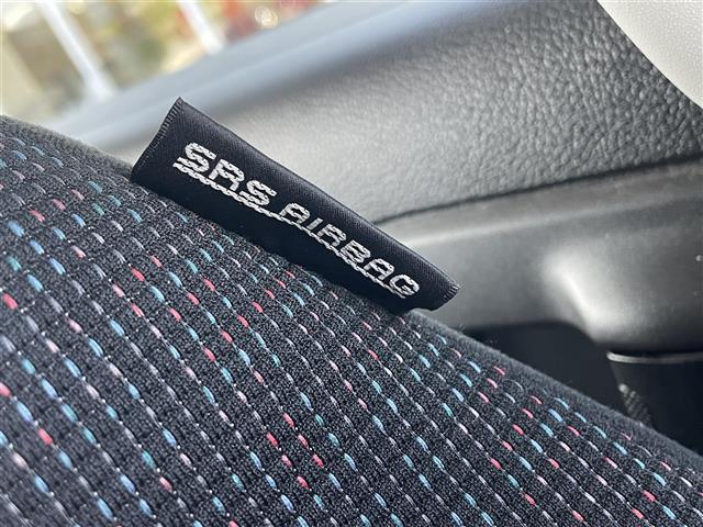 スペーシア ハイブリッドＧ　ＫＥＮＷＯＯＤナビ　フルセグ　ＣＤ　ＤＶＤ　Ｂｌｕｅｔｏｏｔｈ　両側スライドドア　スマートキー　プッシュスタート　オートライト　ベンチシート　Ｗ＆サイドエアバック　ワンオーナー　禁煙車（11枚目）