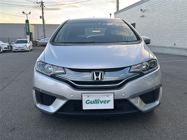 フィットハイブリッド Lパッケージ HDDナビAM/FMCD/DVDバックカメラドアバイザープッシュスタートETCドライブレコーダー(前後)(34枚目)