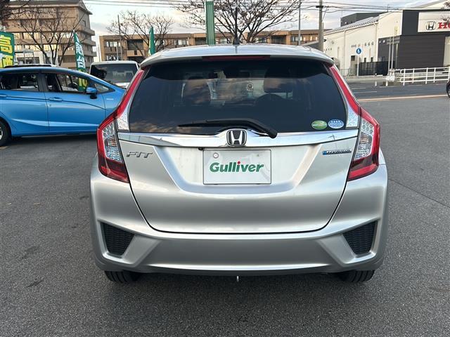 フィットハイブリッド Lパッケージ HDDナビAM/FMCD/DVDバックカメラドアバイザープッシュスタートETCドライブレコーダー(前後)(37枚目)