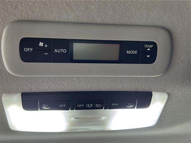 セレナ e-パワー ハイウェイスターV プロパイロット 純正9型ナビ フルセグ CD DVD Bluray 全方位モニター 両側電動スライドドア オプションフロントエアロ ドラレコ BSM 車高調 寒冷地 禁煙車(11枚目)