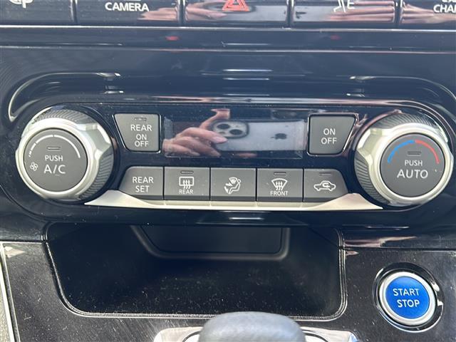 セレナ e-パワー ハイウェイスターV プロパイロット 純正9型ナビ フルセグ CD DVD Bluray 全方位モニター 両側電動スライドドア オプションフロントエアロ ドラレコ BSM 車高調 寒冷地 禁煙車(14枚目)