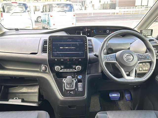 セレナ e-パワー ハイウェイスターV プロパイロット 純正9型ナビ フルセグ CD DVD Bluray 全方位モニター 両側電動スライドドア オプションフロントエアロ ドラレコ BSM 車高調 寒冷地 禁煙車(19枚目)