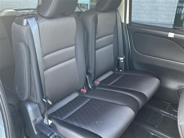 セレナ e-パワー ハイウェイスターV プロパイロット 純正9型ナビ フルセグ CD DVD Bluray 全方位モニター 両側電動スライドドア オプションフロントエアロ ドラレコ BSM 車高調 寒冷地 禁煙車(31枚目)