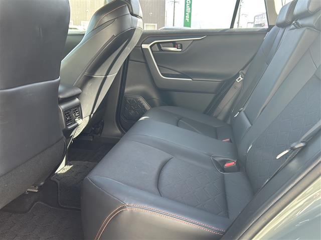 RAV4 アドベンチャー 純正SDナビドライブレコーダーETC2.0AM/FM、CD/DVDBluetooth、USBデジタルインナーミラーハンドルヒーターダイナミックトルクベクタリングAWDシステム19インチ専用アルミ(30枚目)