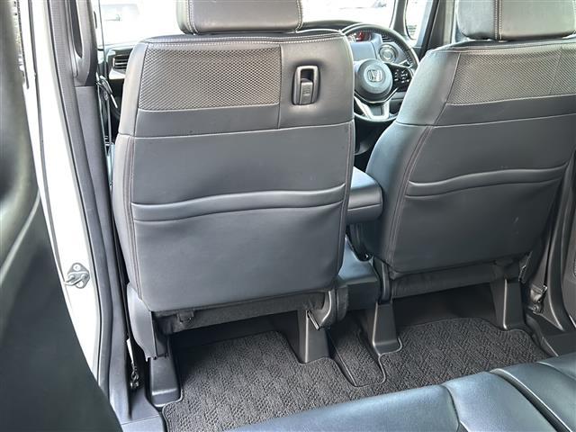 N-BOXカスタム G・Lターボホンダセンシング ホンダセンシング Gathers8型ナビ フルセグ Bluetooth CD DVD 両側電動スライドドア ターボ ビルトインETC ドライブレコーダー LEDヘッドライト オートライト(30枚目)