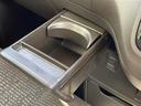 Ｌ　コーディネートスタイル　ナビ　Ｂカメラ　ＤＴＶ　ＤＶＤ　ＣＤ　Ｂｌｕｅｔｏｏｔｈ　ＵＳＢ　ＳＤ　ＥＴＣ　ＡＣＣ　両側パワースライド　オートホールド　シートヒーター　リヤソナー　オートライト　シートバックテーブル　サンシェード（26枚目）
