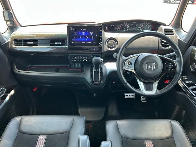 Ｎ－ＢＯＸカスタム Ｇ・ＥＸターボホンダセンシング　純正ナビ　Ｂｌｕｅｔｏｏｔｈ　フルセグＴＶ　ＣＤ／ＤＶＤ　ＥＴＣ　前後ドライブレコーダー　前後コーナーセンサー　助手席スーパースライドシート　両側パワースライドドア　アダクティブクルーズコントロール（2枚目）