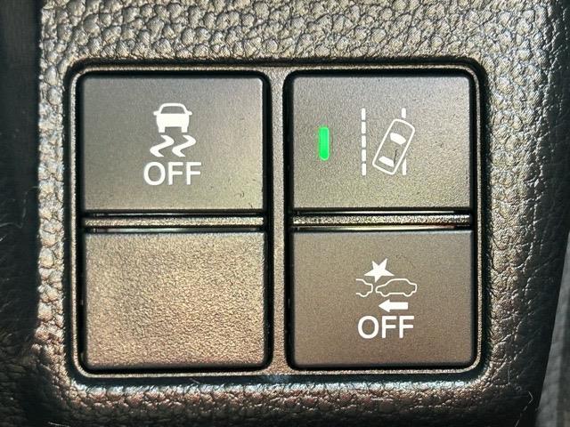 Ｎ－ＢＯＸカスタム Ｇ・ＥＸターボホンダセンシング　純正ナビ　Ｂｌｕｅｔｏｏｔｈ　フルセグＴＶ　ＣＤ／ＤＶＤ　ＥＴＣ　前後ドライブレコーダー　前後コーナーセンサー　助手席スーパースライドシート　両側パワースライドドア　アダクティブクルーズコントロール（15枚目）