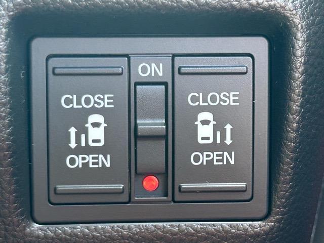 Ｎ－ＢＯＸカスタム Ｇ・ＥＸターボホンダセンシング　純正ナビ　Ｂｌｕｅｔｏｏｔｈ　フルセグＴＶ　ＣＤ／ＤＶＤ　ＥＴＣ　前後ドライブレコーダー　前後コーナーセンサー　助手席スーパースライドシート　両側パワースライドドア　アダクティブクルーズコントロール（17枚目）