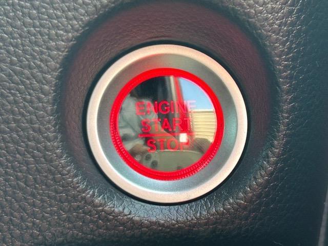 Ｎ－ＢＯＸカスタム Ｇ・ＥＸターボホンダセンシング　純正ナビ　Ｂｌｕｅｔｏｏｔｈ　フルセグＴＶ　ＣＤ／ＤＶＤ　ＥＴＣ　前後ドライブレコーダー　前後コーナーセンサー　助手席スーパースライドシート　両側パワースライドドア　アダクティブクルーズコントロール（19枚目）