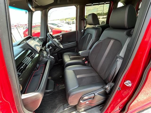 Ｎ－ＢＯＸカスタム Ｇ・ＥＸターボホンダセンシング　純正ナビ　Ｂｌｕｅｔｏｏｔｈ　フルセグＴＶ　ＣＤ／ＤＶＤ　ＥＴＣ　前後ドライブレコーダー　前後コーナーセンサー　助手席スーパースライドシート　両側パワースライドドア　アダクティブクルーズコントロール（23枚目）