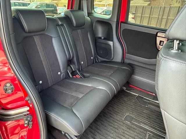 Ｎ－ＢＯＸカスタム Ｇ・ＥＸターボホンダセンシング　純正ナビ　Ｂｌｕｅｔｏｏｔｈ　フルセグＴＶ　ＣＤ／ＤＶＤ　ＥＴＣ　前後ドライブレコーダー　前後コーナーセンサー　助手席スーパースライドシート　両側パワースライドドア　アダクティブクルーズコントロール（24枚目）