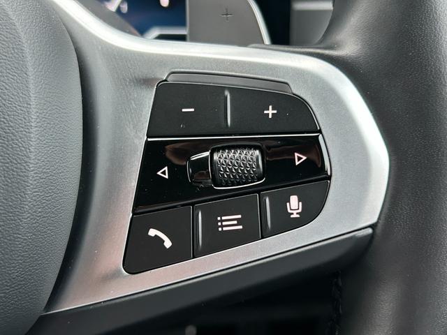 ３シリーズ ３２０ｄ　ｘＤｒｉｖｅツーリング　Ｍスポーツ　ハンズ・オフ・アシスト　黒革　ＨＵＤ　ＡＣＣ　ＬＫＡ　　ワイヤレス・チャージング　パワーシート　シートヒーター　パワーリアゲート／フットオープナー　純ナビ　３６０°カメラ　純１９ＡＷ　ドラレコ　ＥＴＣ（9枚目）