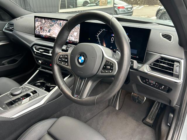 ３シリーズ ３２０ｄ　ｘＤｒｉｖｅツーリング　Ｍスポーツ　ハンズ・オフ・アシスト　黒革　ＨＵＤ　ＡＣＣ　ＬＫＡ　　ワイヤレス・チャージング　パワーシート　シートヒーター　パワーリアゲート／フットオープナー　純ナビ　３６０°カメラ　純１９ＡＷ　ドラレコ　ＥＴＣ（31枚目）