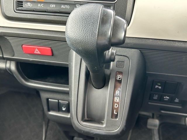 スペーシア ハイブリッドG KENWOODナビ フルセグTV CDDVD再生 Bluetooth オーディオ バックカメラ 前方ドライブレコーダー 運転席シートヒーター レーンキープアシスト 衝突軽減ブレーキ(13枚目)