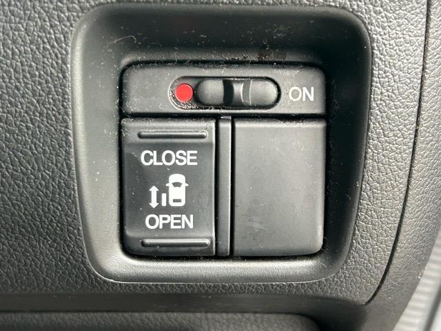 Ｎ－ＢＯＸ Ｇ・Ｌパッケージ　純正ナビ　ＴＶ　ＣＤ／ＤＶＤ　Ｂｌｕｅｔｏｏｔｈ　ＥＴＣ　バックカメラ　片側パワースライドドア　盗難防止装置　横滑り防止装置　アイドリングストップ　ウィンカーミラー（19枚目）