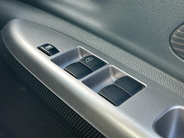 デイズルークス ハイウェイスター　Ｘ　純正ナビ　全方位カメラ　ＣＤ　ＤＶＤ　Ｂｌｕｅｔｏｏｔｈ　前後ドラレコ　衝突軽減防止システム　盗難防止機能　ベンチシート　純正フロアマット　スペアキー　片側パワースライド　純正１４インチＡＷ（6枚目）