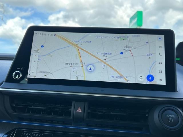 プリウス Ｚ　４ＷＤ　マルチメディアナビ　全方位カメラ　フルセグＴＶ　ＵＳＢ　ＥＴＣ２．０　前方ドラレコ　パノラミックビューモニター　ステアリングヒーター　前後コーナーセンサー　パワーバックドア　純正１９インチＡＷ（12枚目）