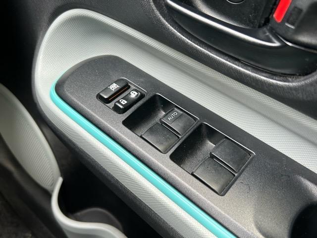 アクア S 社外ディスプレイオーディオ Bluetooth Apple Carplay ETC バックカメラ 1列目シートヒーター 横滑り防止装置 盗難防止装置 Wエアバック オートライト ウィンカーミラー(9枚目)