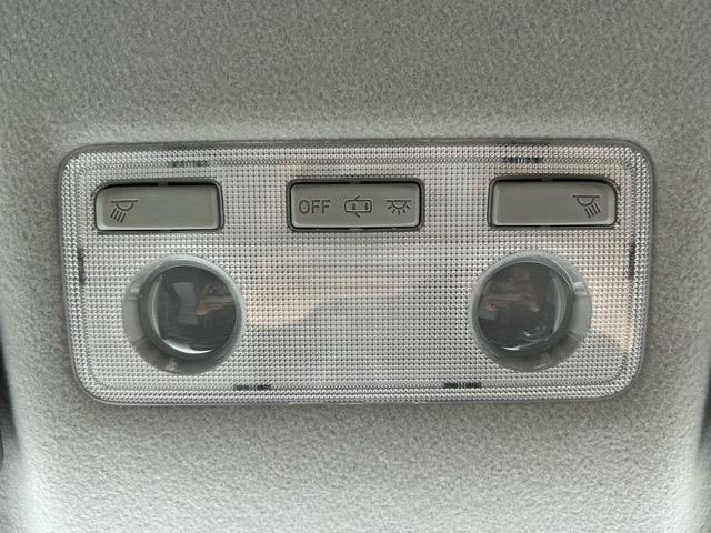 アクア S 社外ディスプレイオーディオ Bluetooth Apple Carplay ETC バックカメラ 1列目シートヒーター 横滑り防止装置 盗難防止装置 Wエアバック オートライト ウィンカーミラー(20枚目)