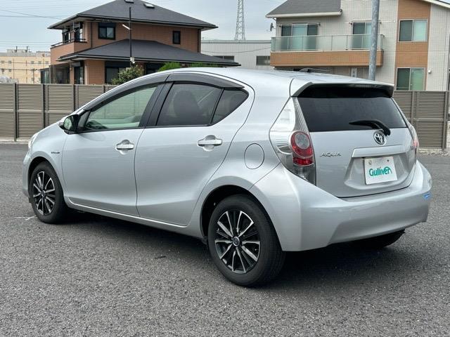 アクア S 社外ディスプレイオーディオ Bluetooth Apple Carplay ETC バックカメラ 1列目シートヒーター 横滑り防止装置 盗難防止装置 Wエアバック オートライト ウィンカーミラー(35枚目)